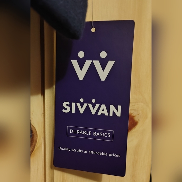 Scrubs For Women Navy Medical Surgical Nurse Top Classic Fit With Pockets Medium - Picture 5 of 8